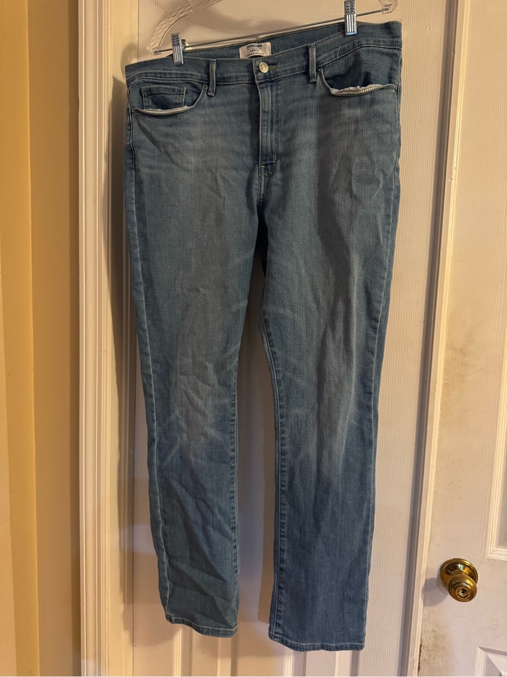 Levi Women’s High Rise Straight-Leg Jeans in Light Blue denim wash